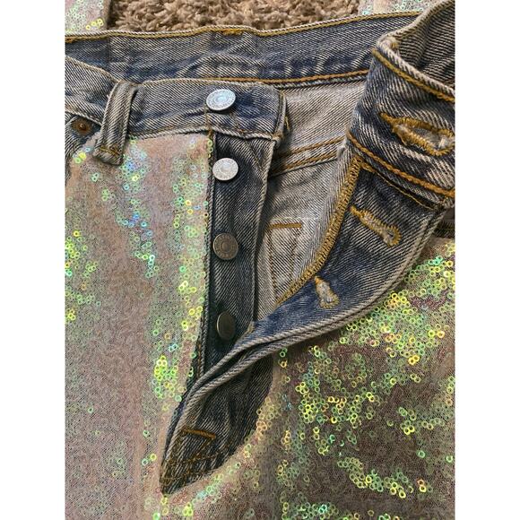 LEVI’S Women’s 501 Jeans Ripped Iridescent Pink Sequins Size W30/L30 Vintage - Picture 4 of 11